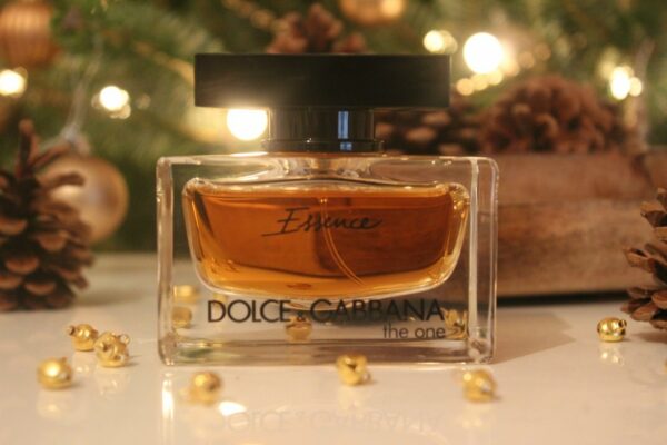 Dolce And Gabbana The One Essence Edp 65ml - Image 4